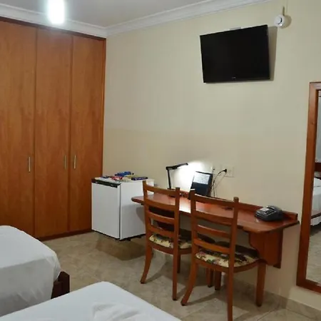 Hotel Sao Marcos Orlandia Sp Exterior foto